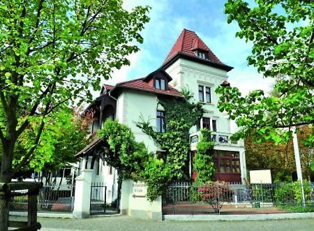 Hotel am Kurpark Schönebeck Dış mekan fotoğraf